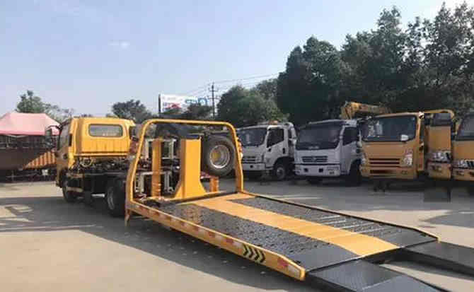 鹤壁汽车中途维修案例